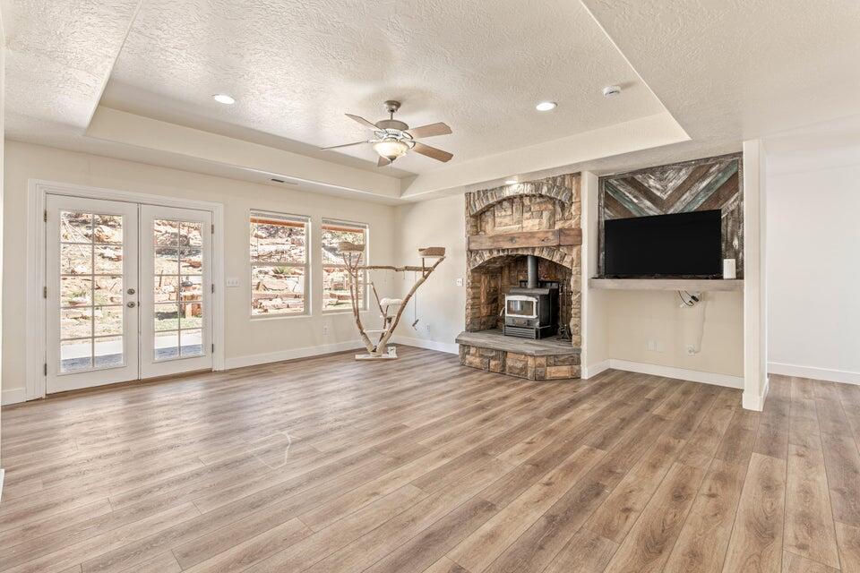 1892 N Golden Delicious Dr, Apple Valley, photo 16 of 58