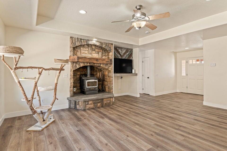 1892 N Golden Delicious Dr, Apple Valley, photo 17 of 58