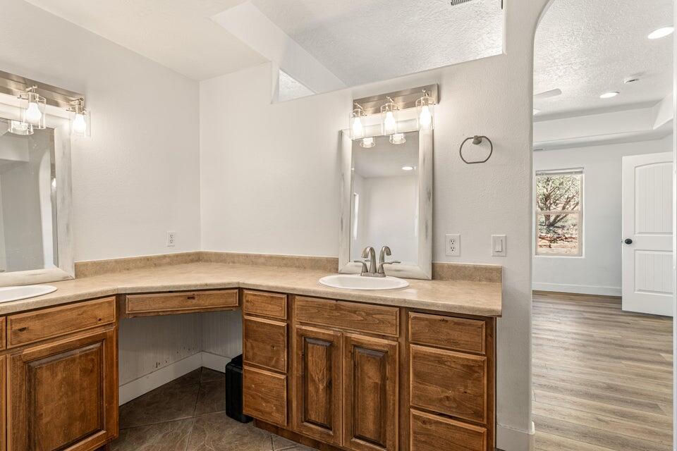 1892 N Golden Delicious Dr, Apple Valley, photo 23 of 58