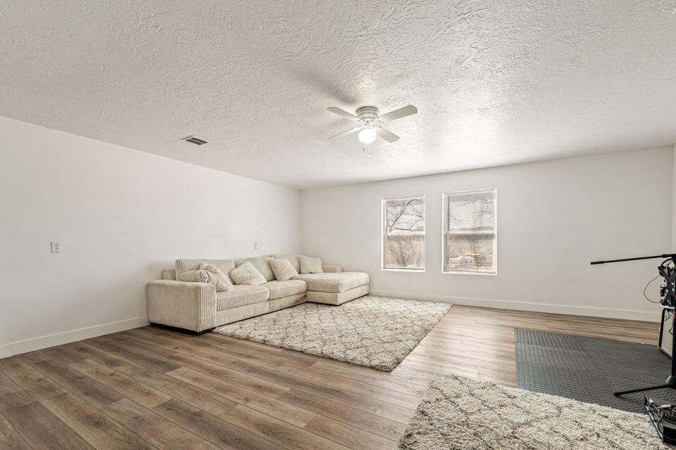 1892 N Golden Delicious Dr, Apple Valley, photo 29 of 58