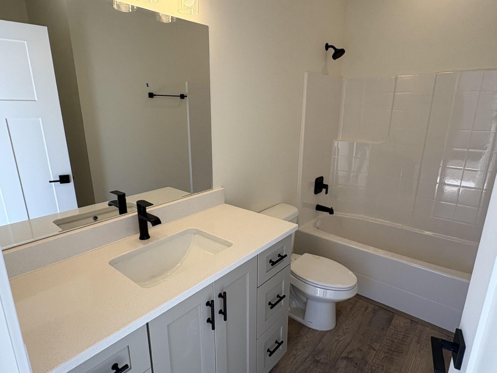 672 N Kaycie LN, Panguitch, photo 14 of 23