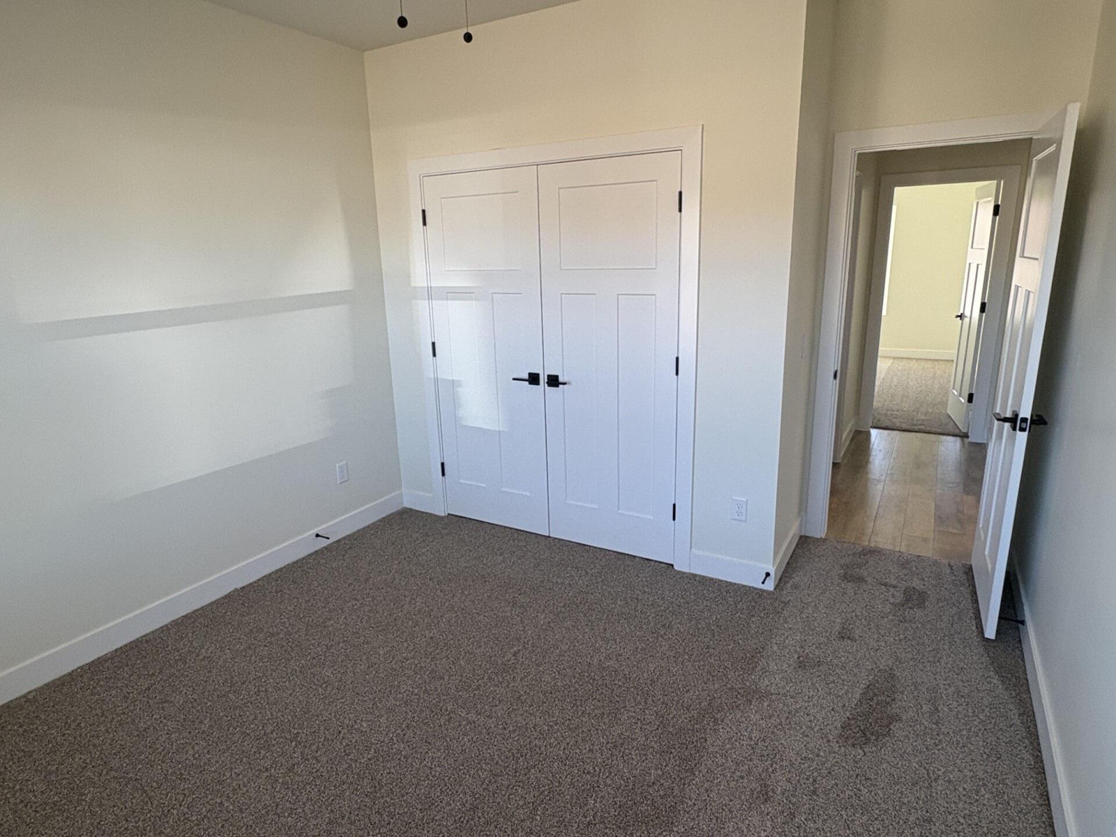 672 N Kaycie LN, Panguitch, photo 16 of 23
