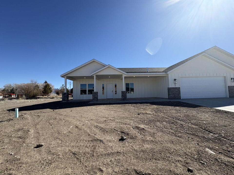 672 N Kaycie LN, Panguitch, photo 2