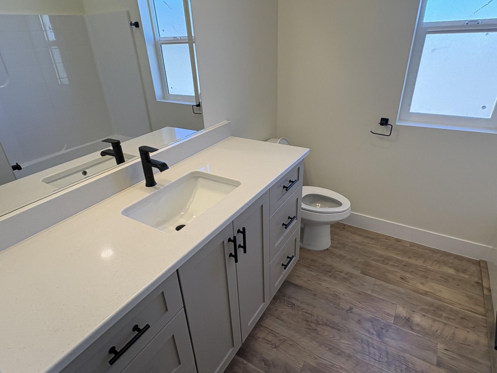 672 N Kaycie LN, Panguitch, photo 17 of 23