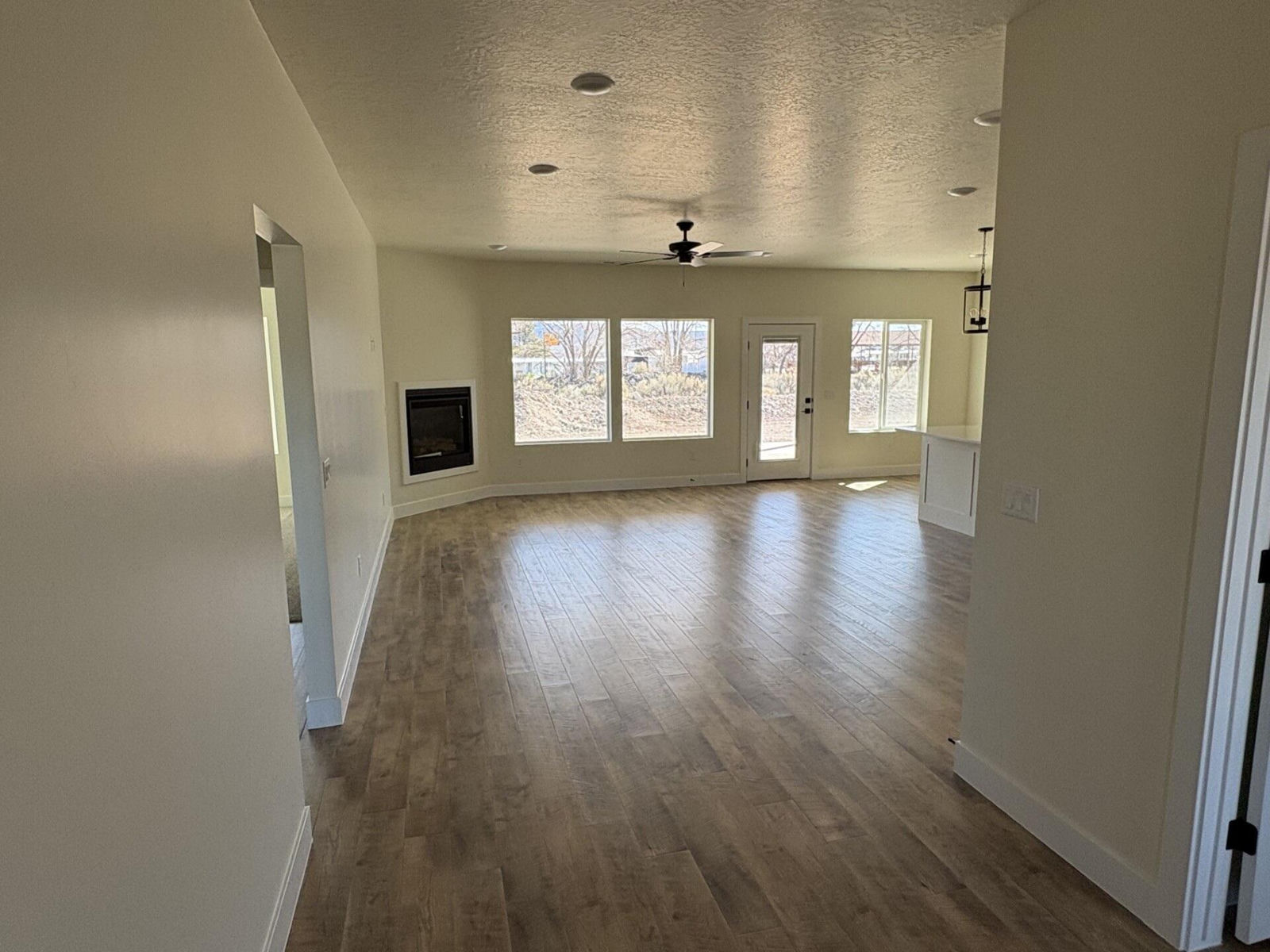 672 N Kaycie LN, Panguitch, photo 9 of 23