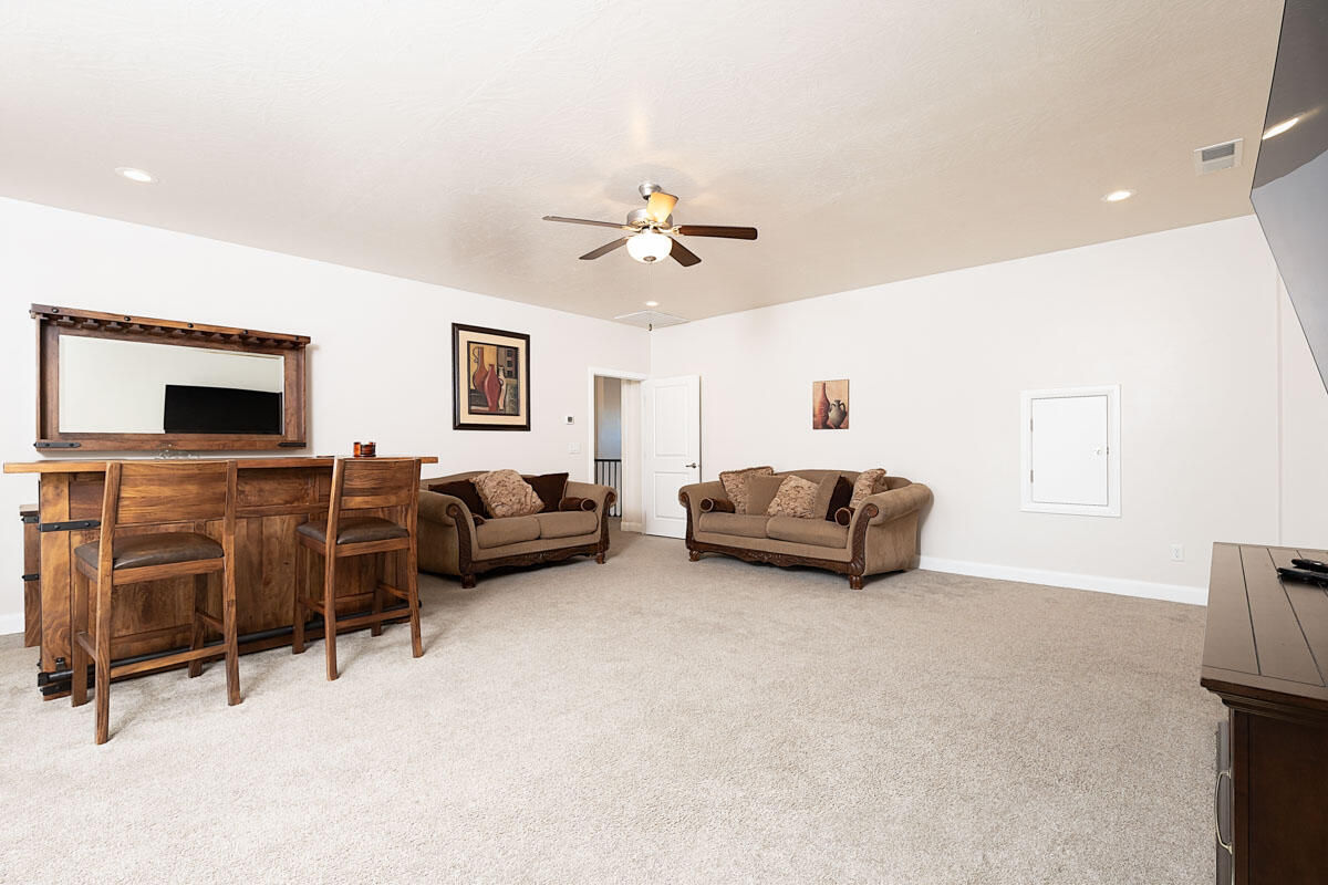 1345 E Black Brush DR, Washington, photo 26 of 40