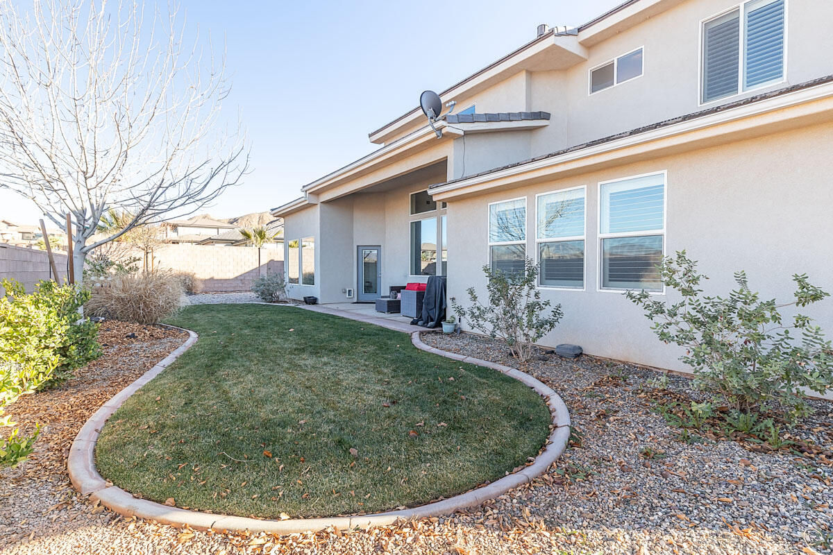 1345 E Black Brush DR, Washington, photo 34 of 40