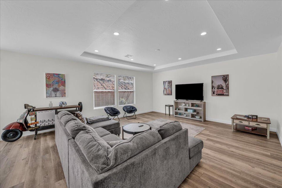 1466 N ARENA ROJA DR, Washington, photo 3