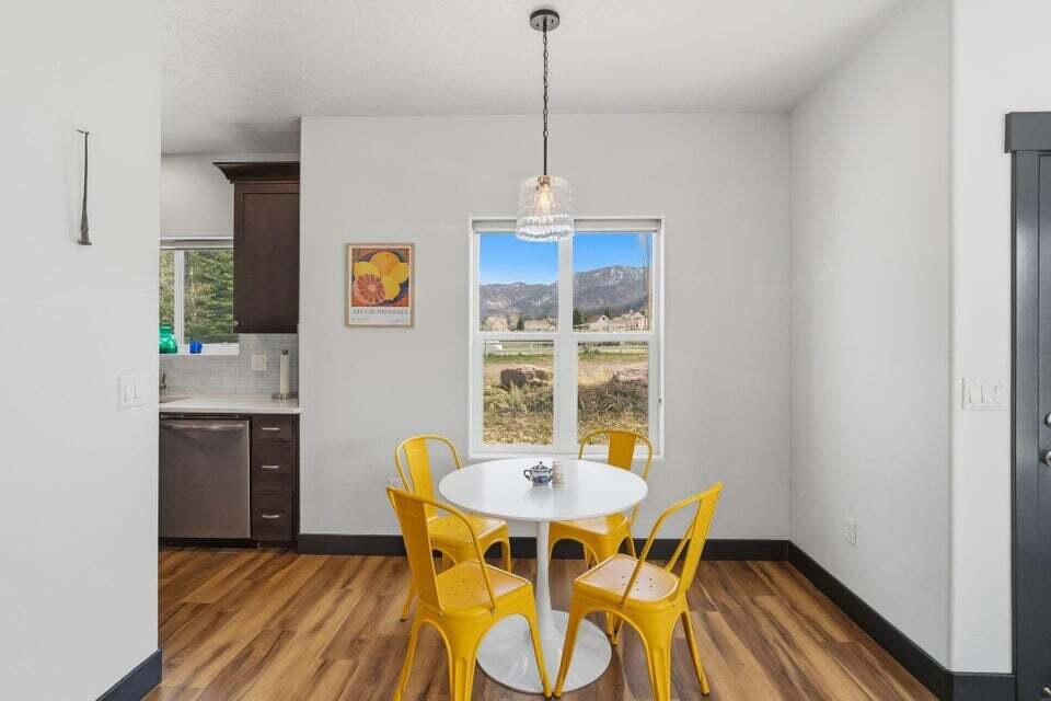 174 S Pine Valley DR, Pine Valley, photo 19 of 49