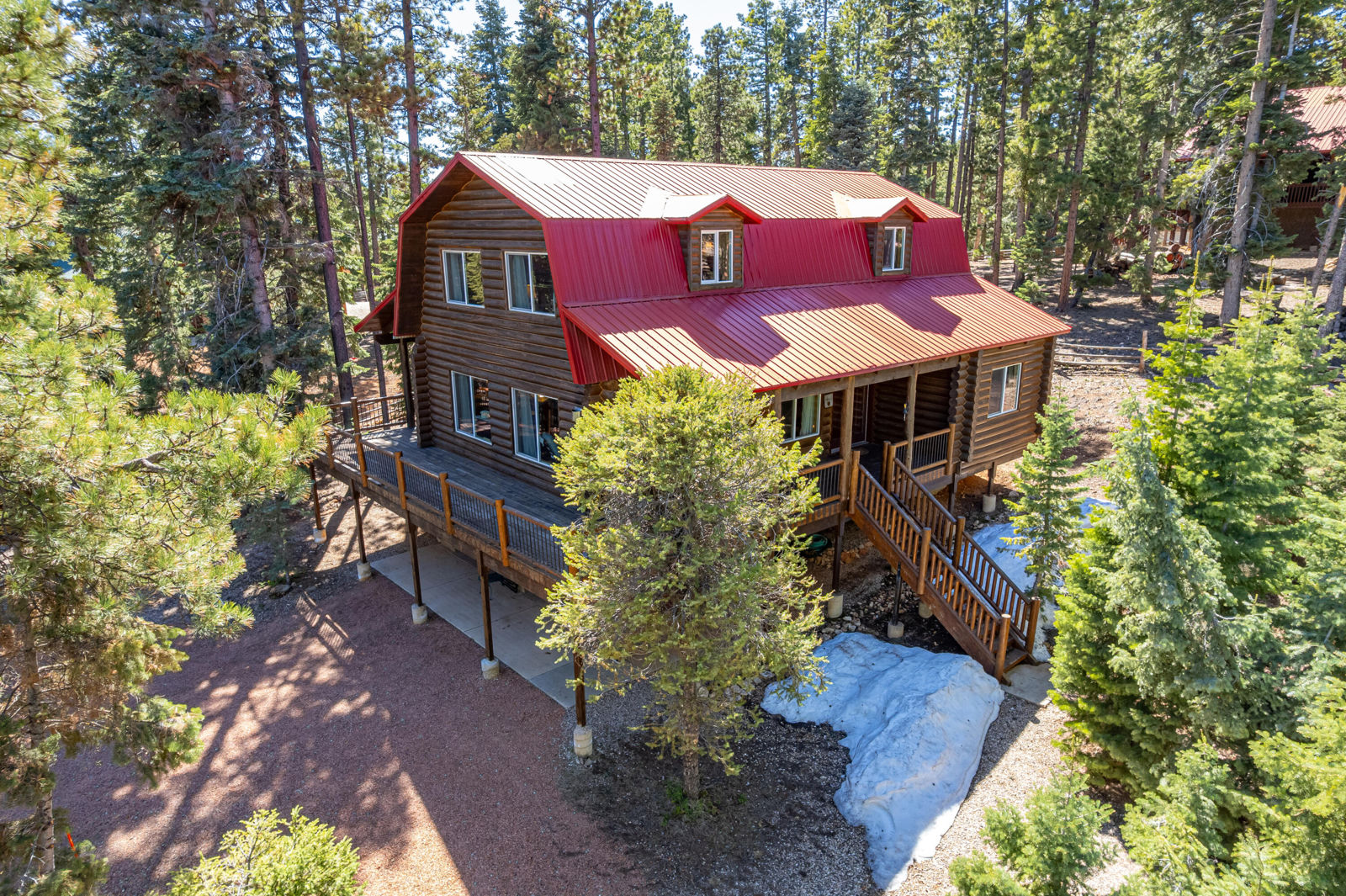 1390 E Ruger LN, Duck Creek Village, photo 3 of 30