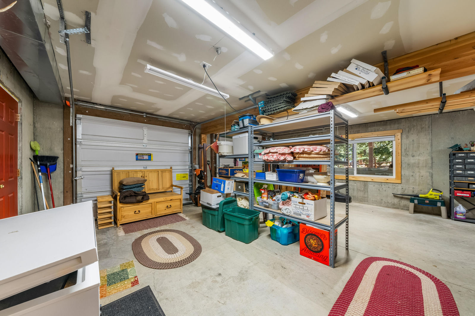1390 E Ruger LN, Duck Creek Village, photo 27 of 30
