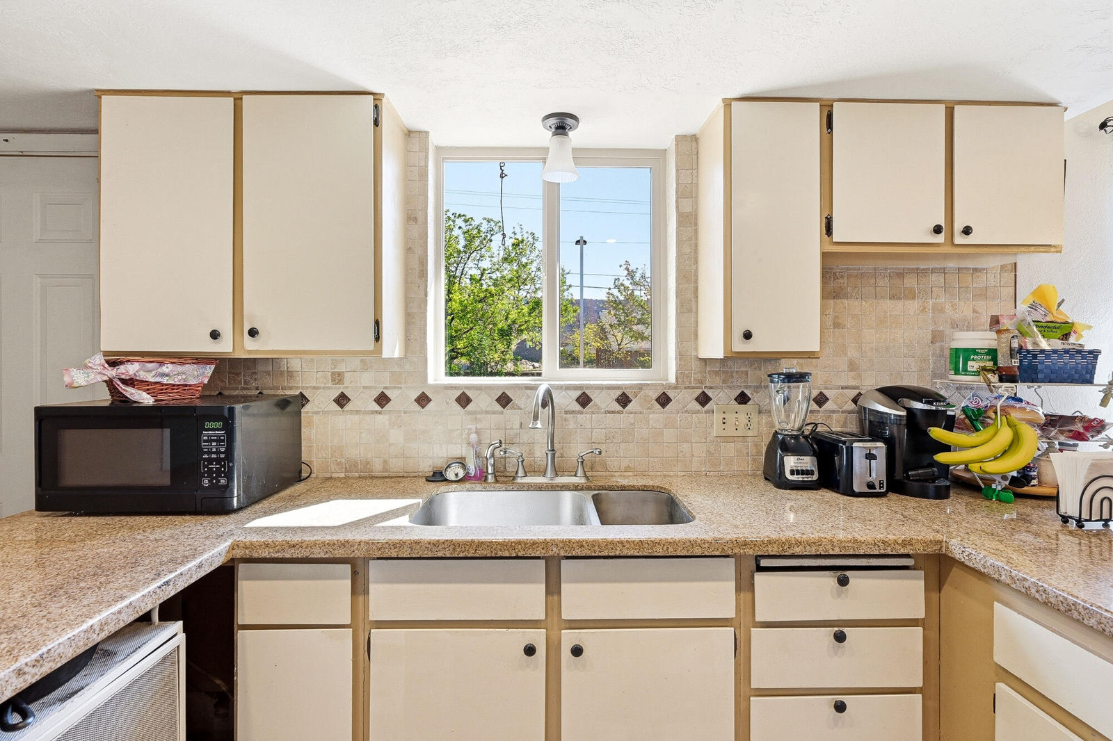298 N 900 W, Cedar City, photo 12 of 54