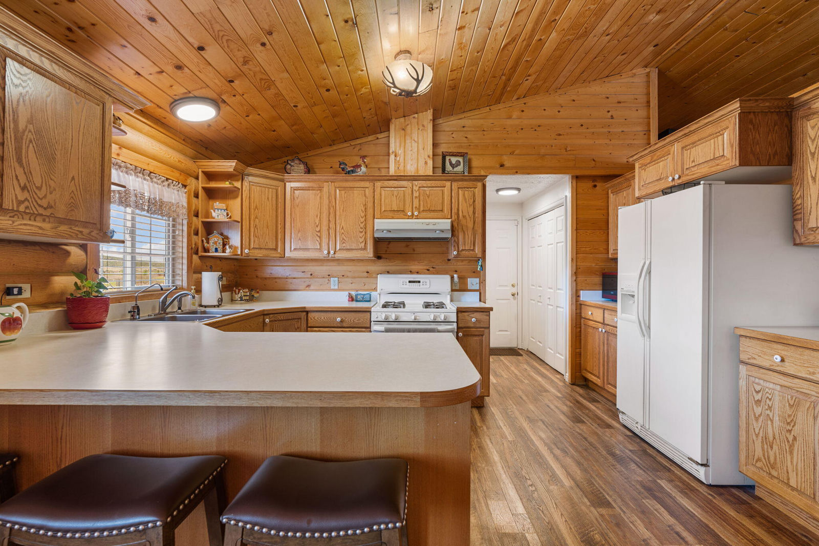 921 W Chuwi Path, Kanarraville, photo 10 of 68