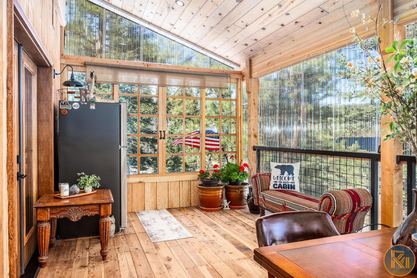 2060/ 2080 E Strawberry Point RD, Duck Creek Village, photo 13 of 40