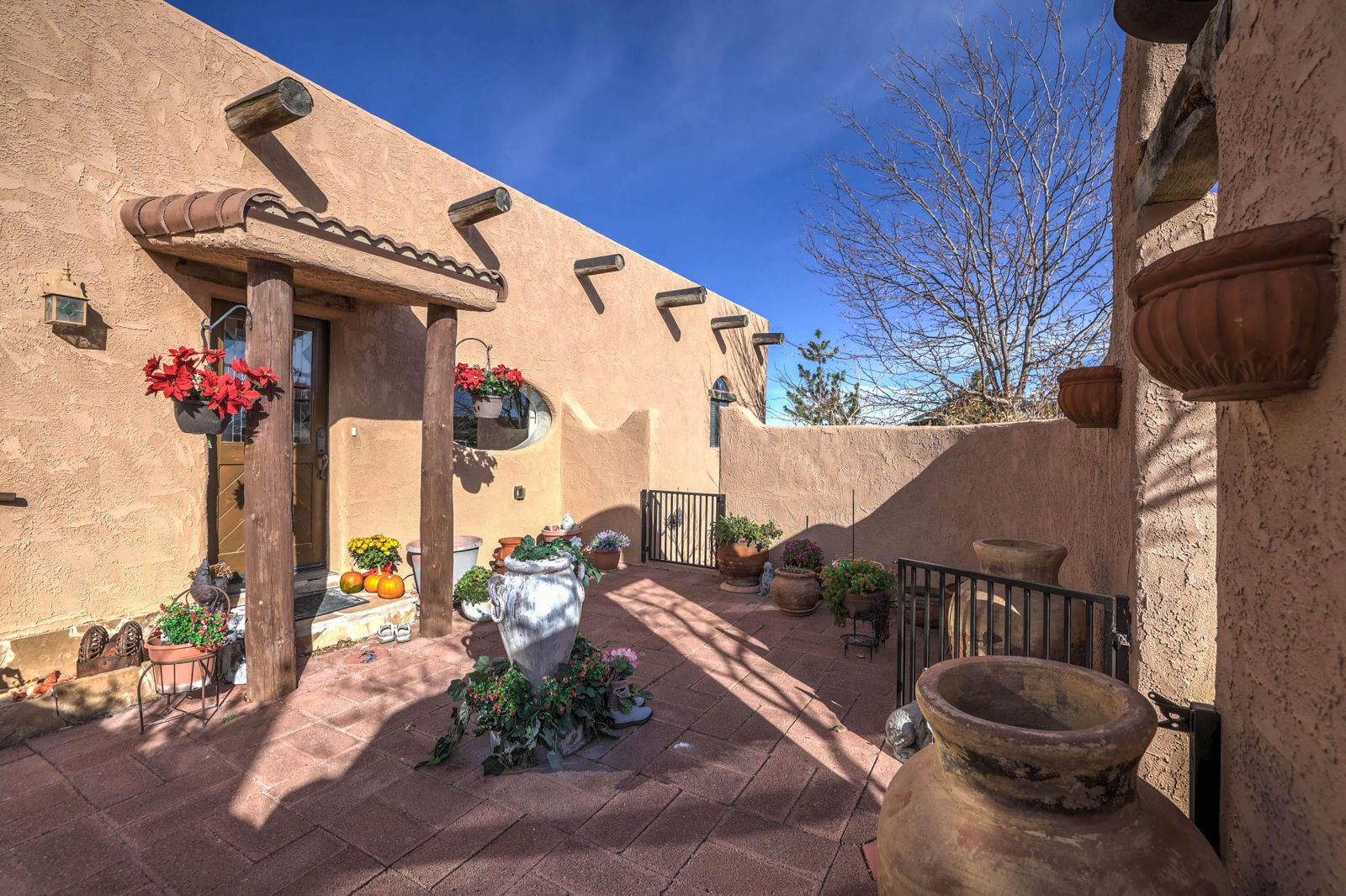 4865 N Horseshoe DR, Enoch, photo 8 of 78