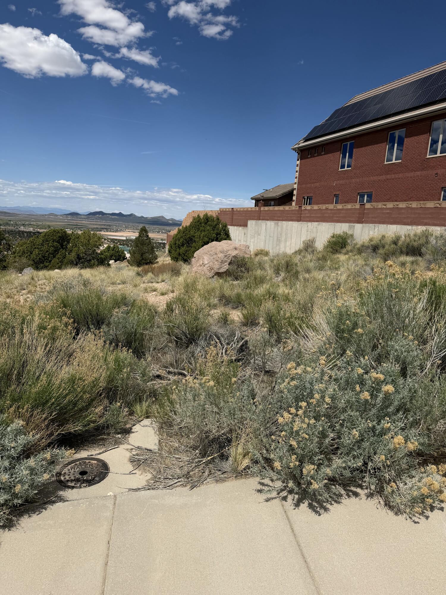 396 S Carmel Ridge CIR, Cedar City, photo 3 of 6