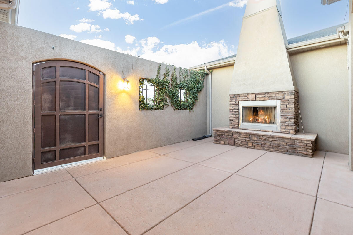 888 E Fiddlers Canyon RD, Cedar City, photo 6 of 74