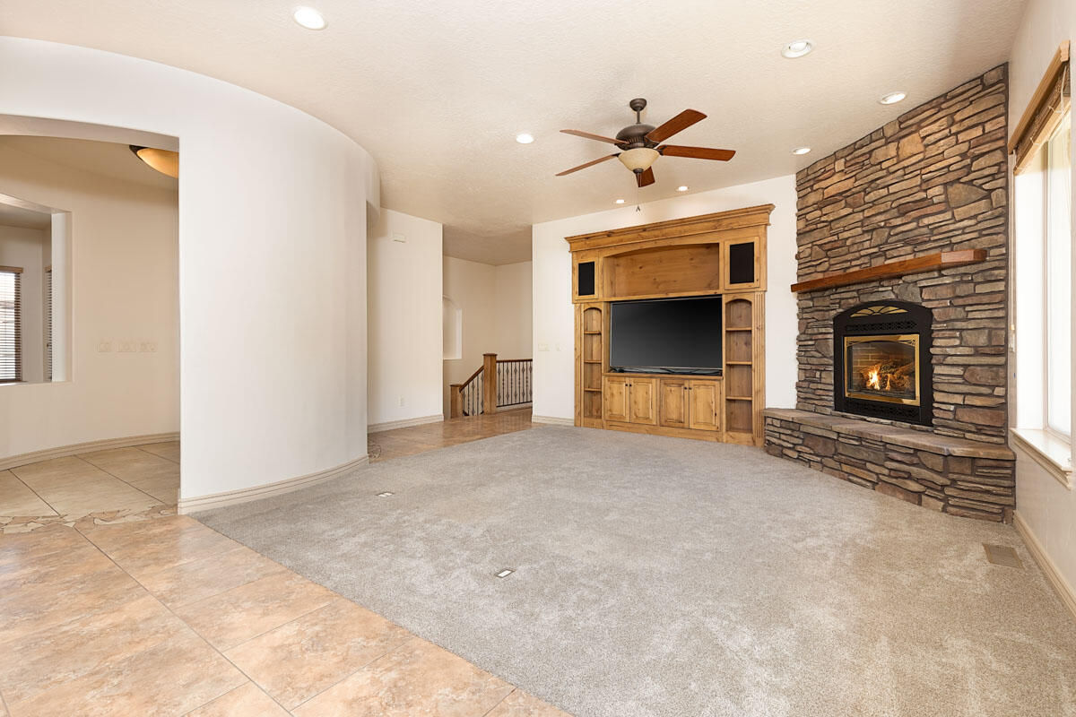 888 E Fiddlers Canyon RD, Cedar City, photo 10 of 74