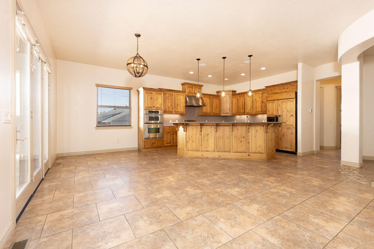 888 E Fiddlers Canyon RD, Cedar City, photo 13 of 74