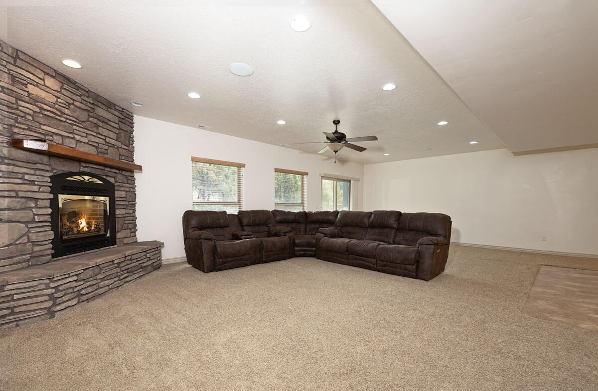 888 E Fiddlers Canyon RD, Cedar City, photo 39 of 74