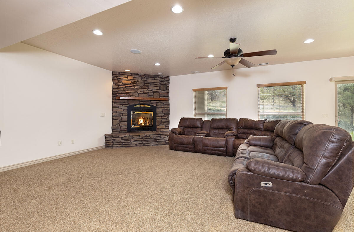 888 E Fiddlers Canyon RD, Cedar City, photo 40 of 74