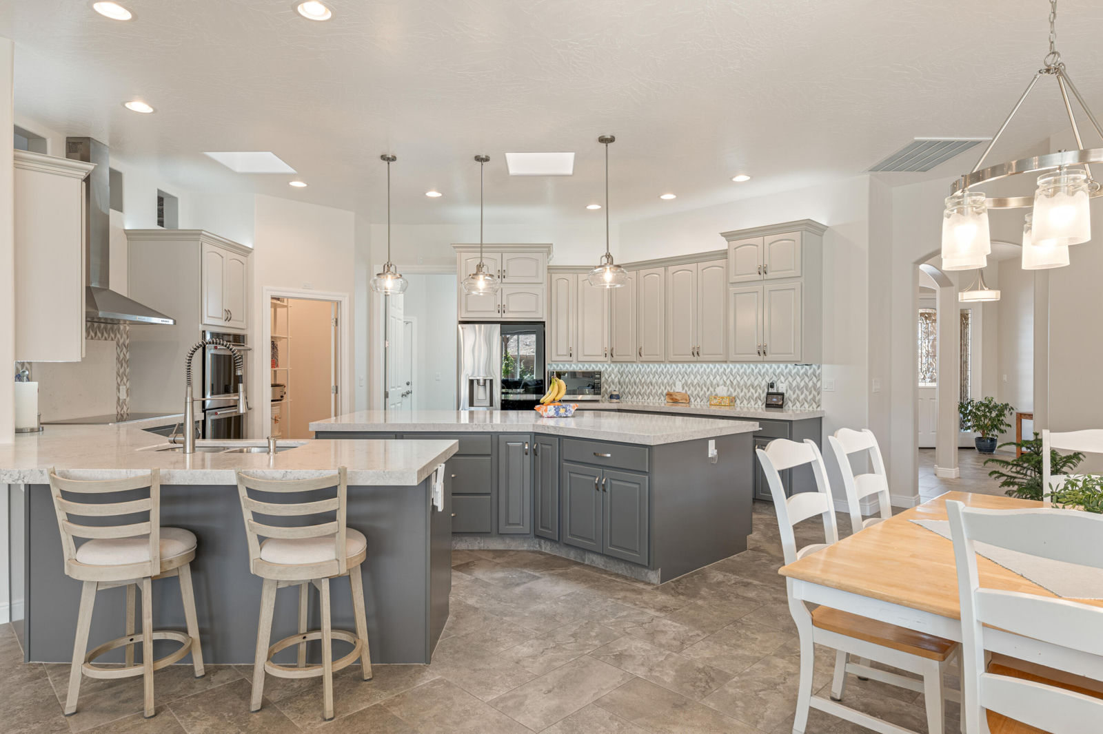 2927 S Majestic Court Dr, Washington, photo 20 of 77