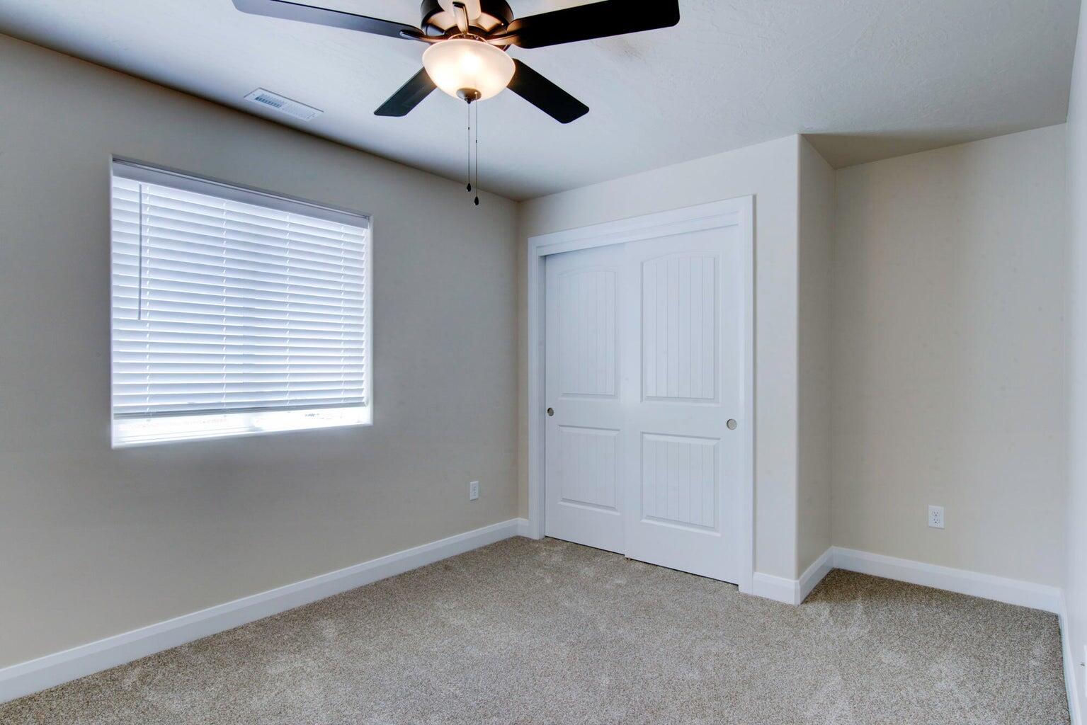 668 E Fiddlers Cove DR, 24, Cedar City, photo 13 of 21
