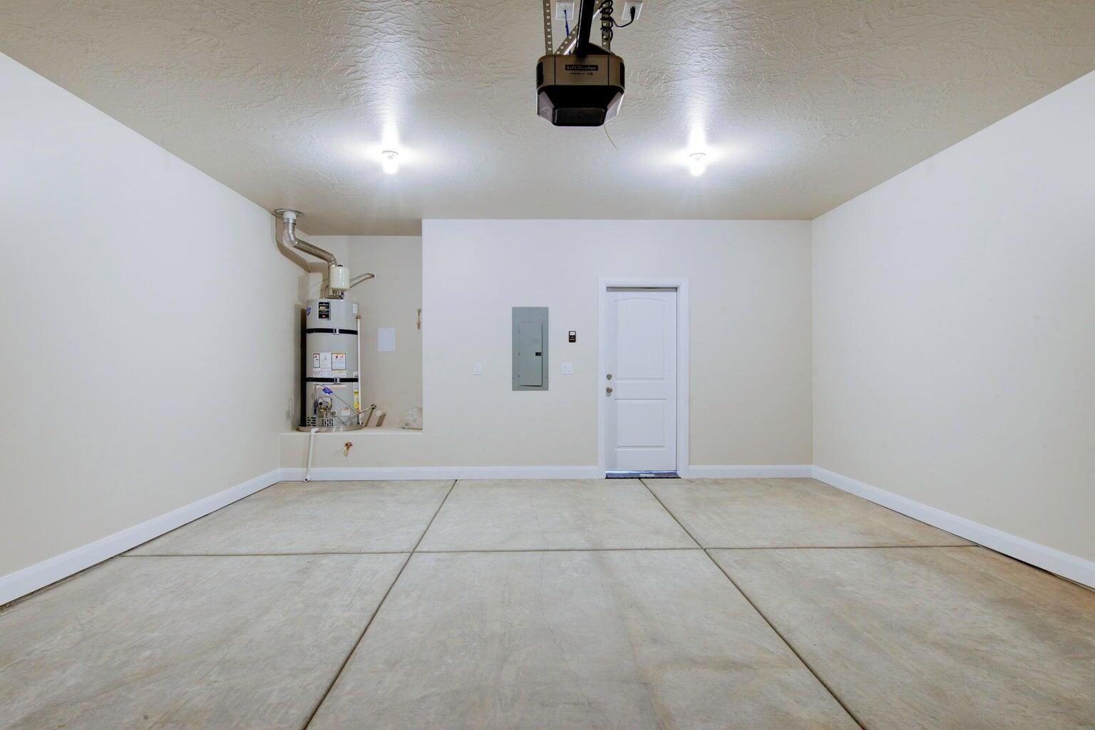 668 E Fiddlers Cove DR, 24, Cedar City, photo 18 of 21