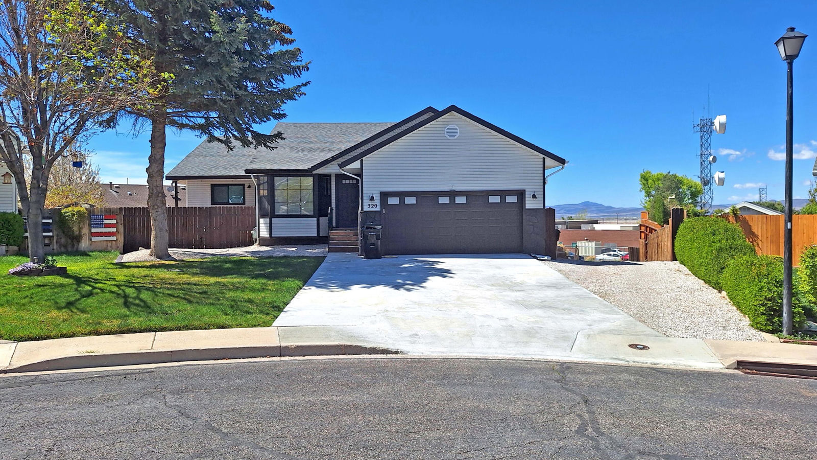 320 E 2100 North CIR, Cedar City, photo 1