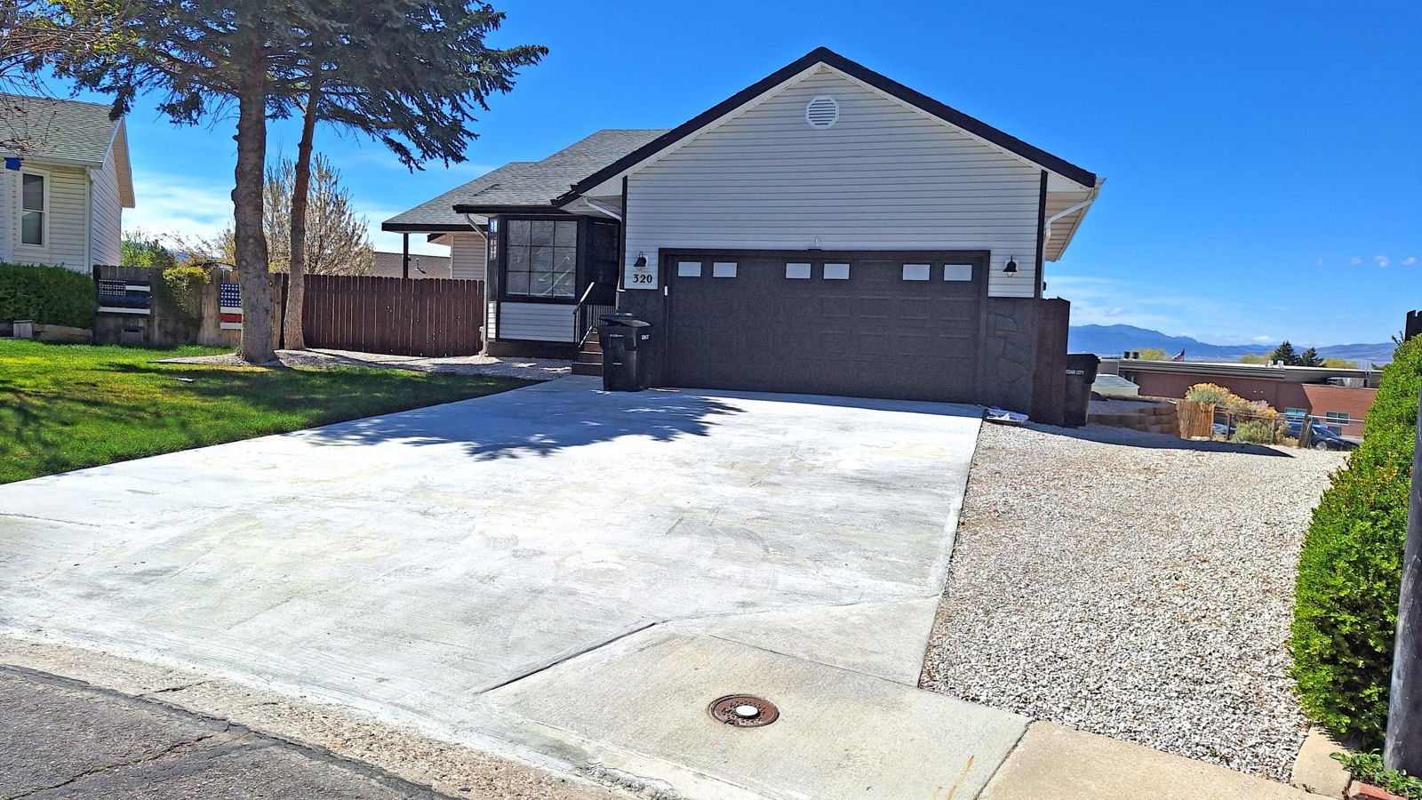 320 E 2100 North CIR, Cedar City, photo 4 of 54