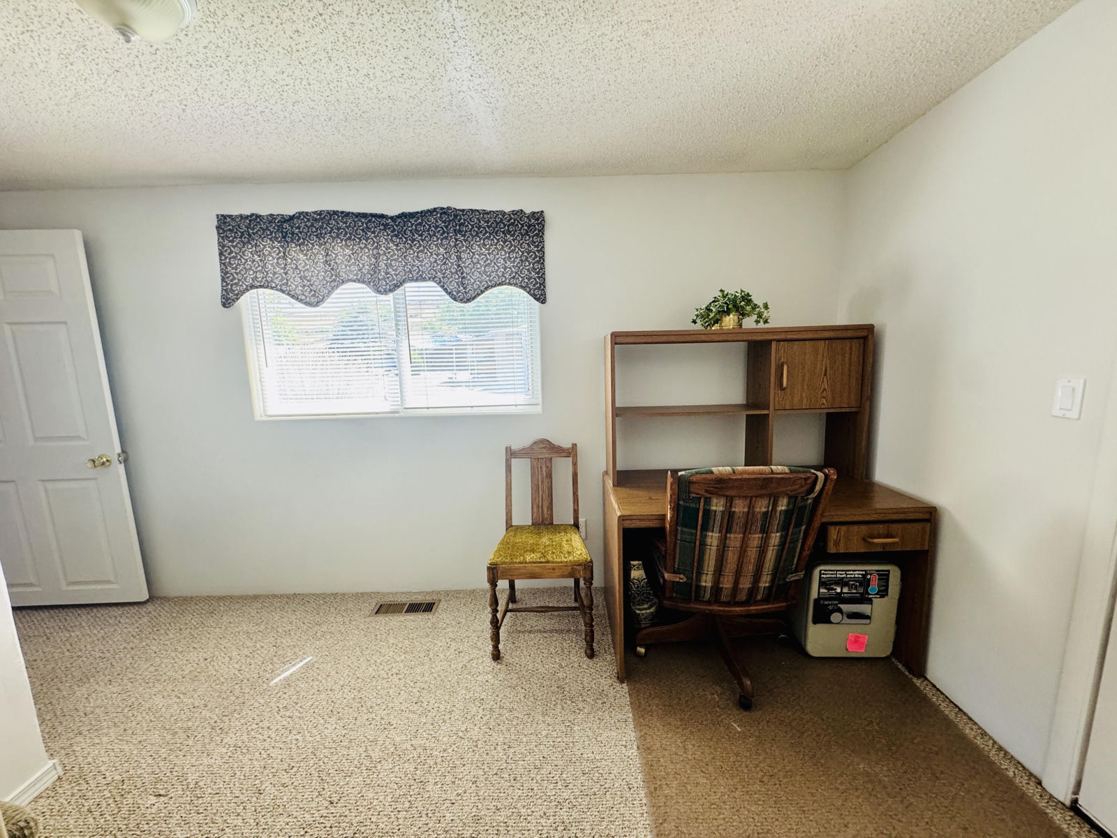 1160 E Telegraph ST, 122, Washington, photo 17 of 19