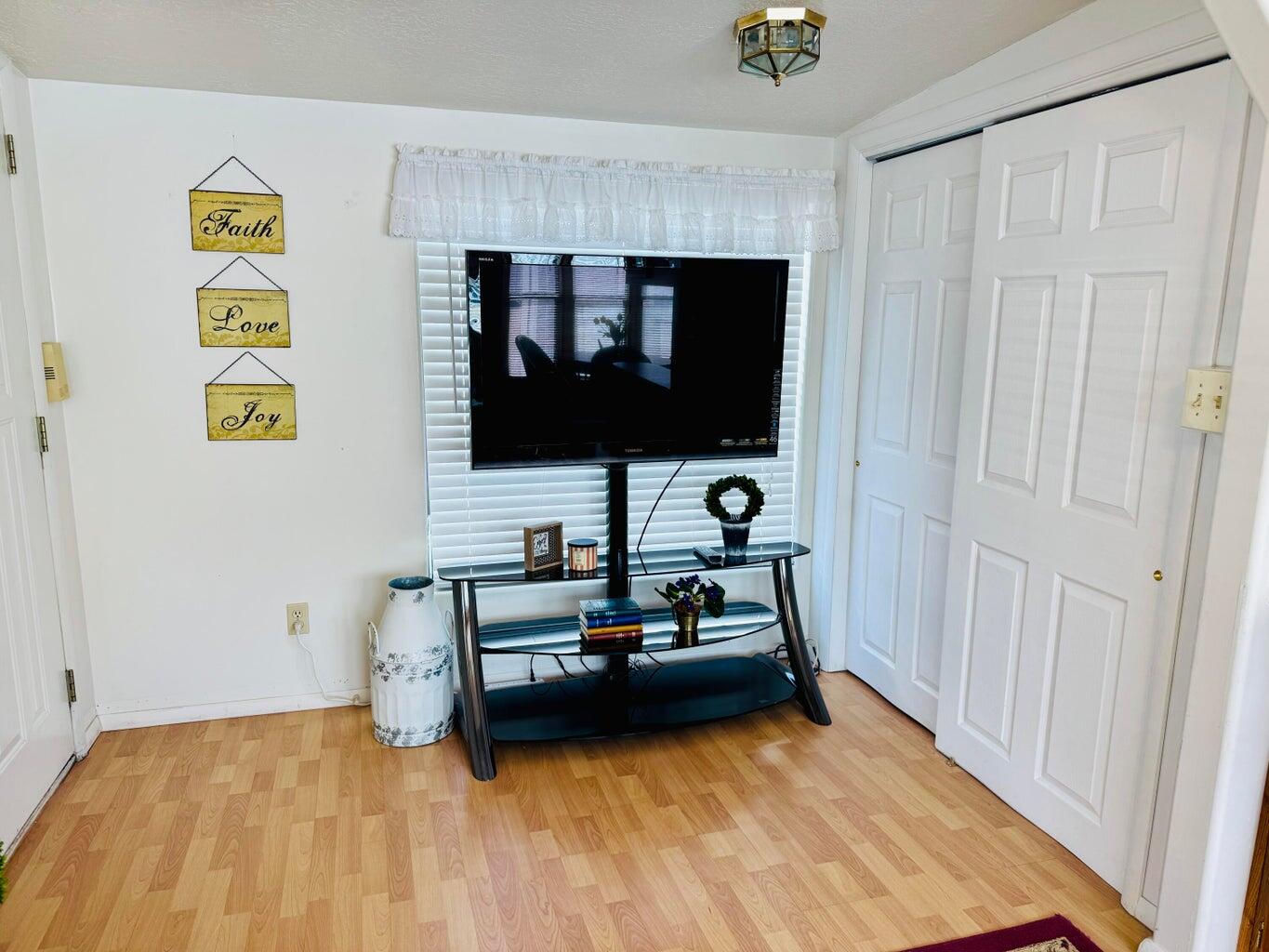 1160 E Telegraph ST, #81, Washington, photo 6 of 21