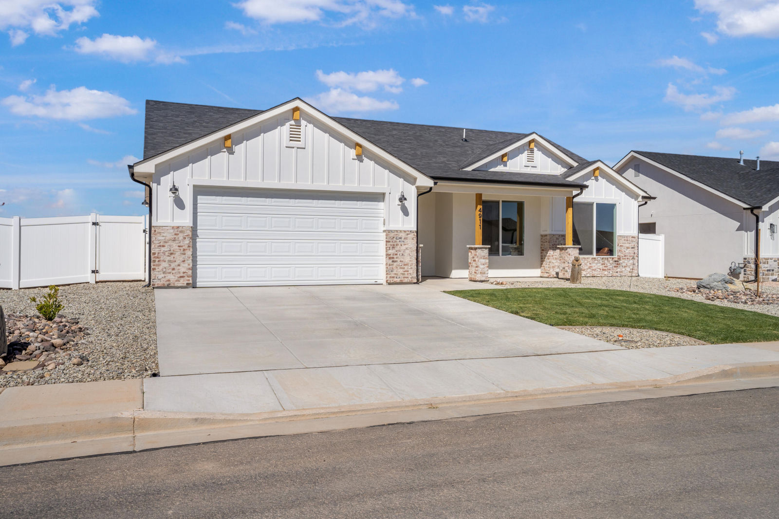 4911 N 10 E, Enoch, photo 31 of 32