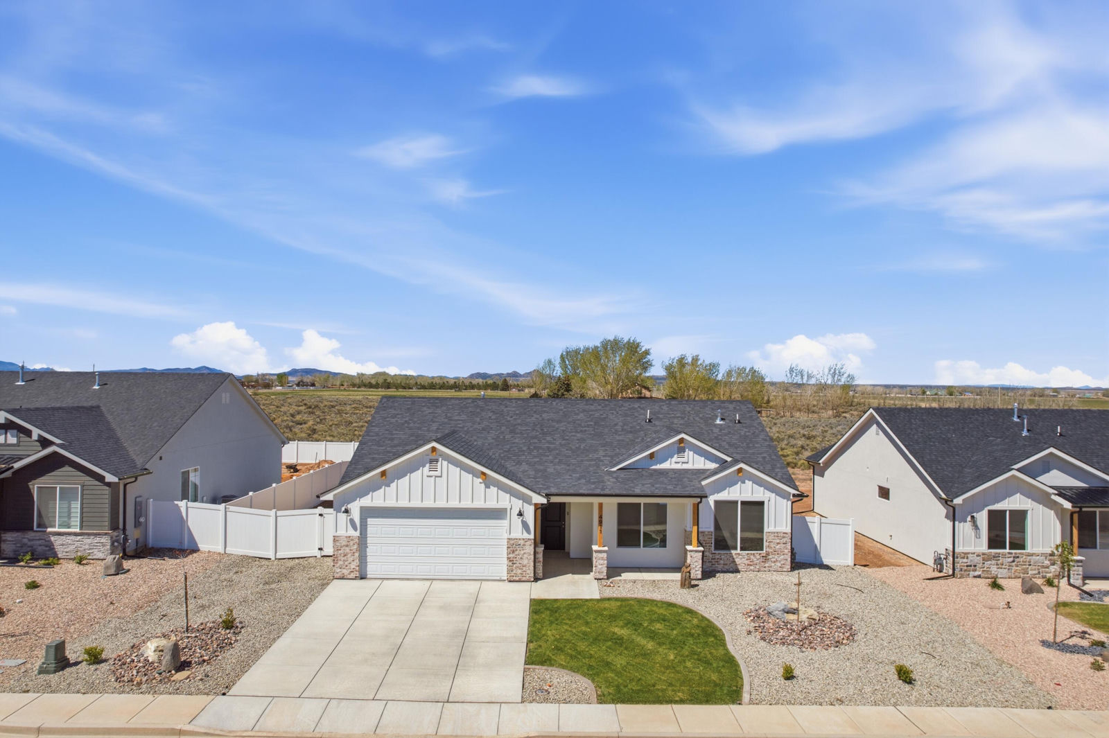4911 N 10 E, Enoch, photo 30 of 32