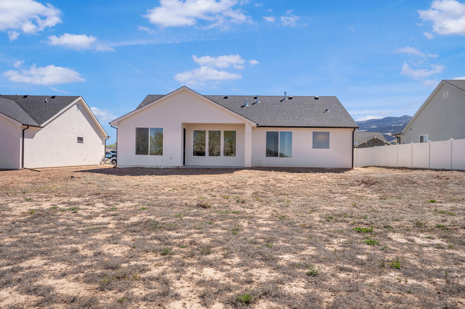 4911 N 10 E, Enoch, photo 27 of 32