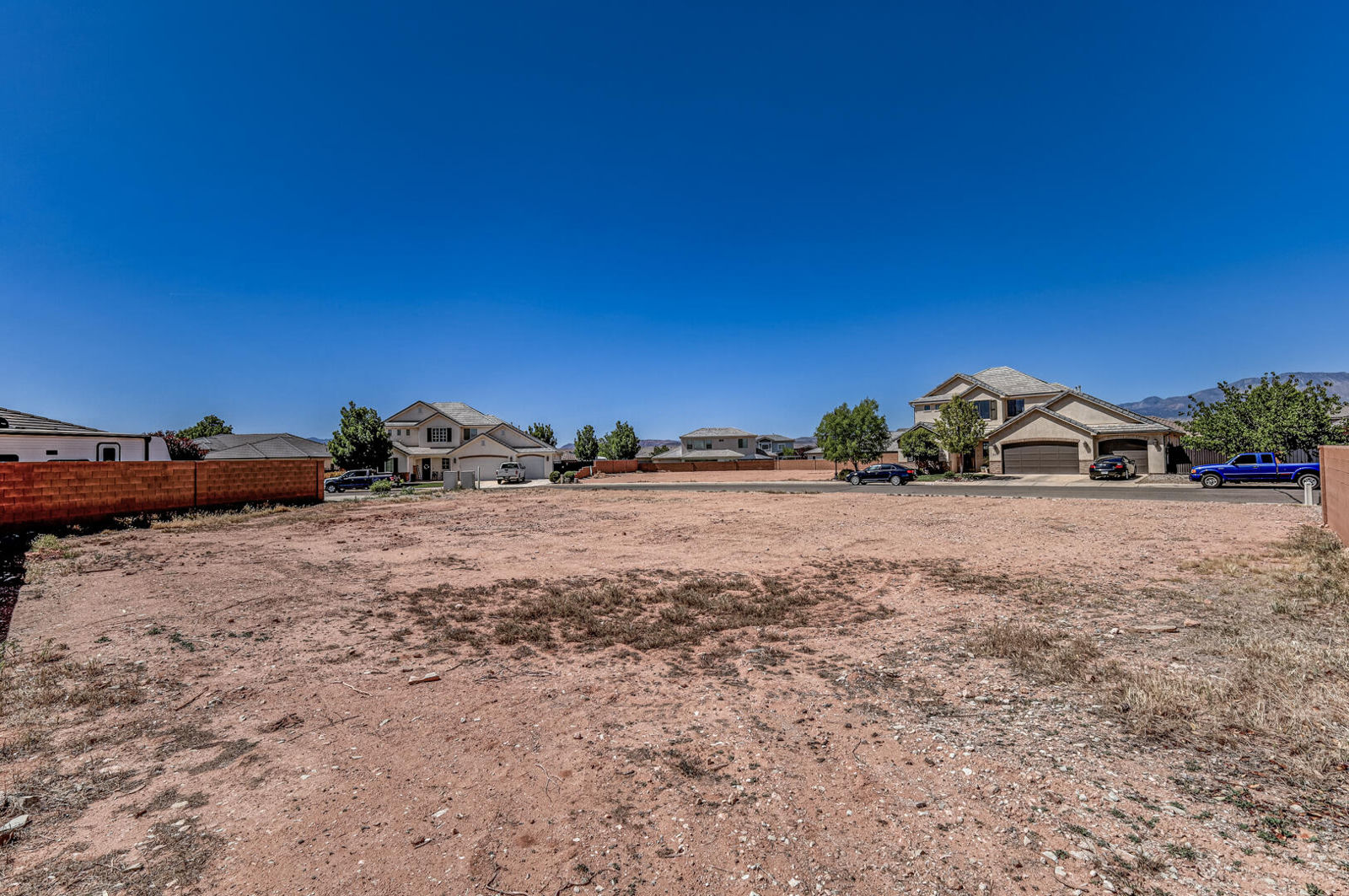 422 E Saddleback RD, 44, Washington, photo 6 of 11