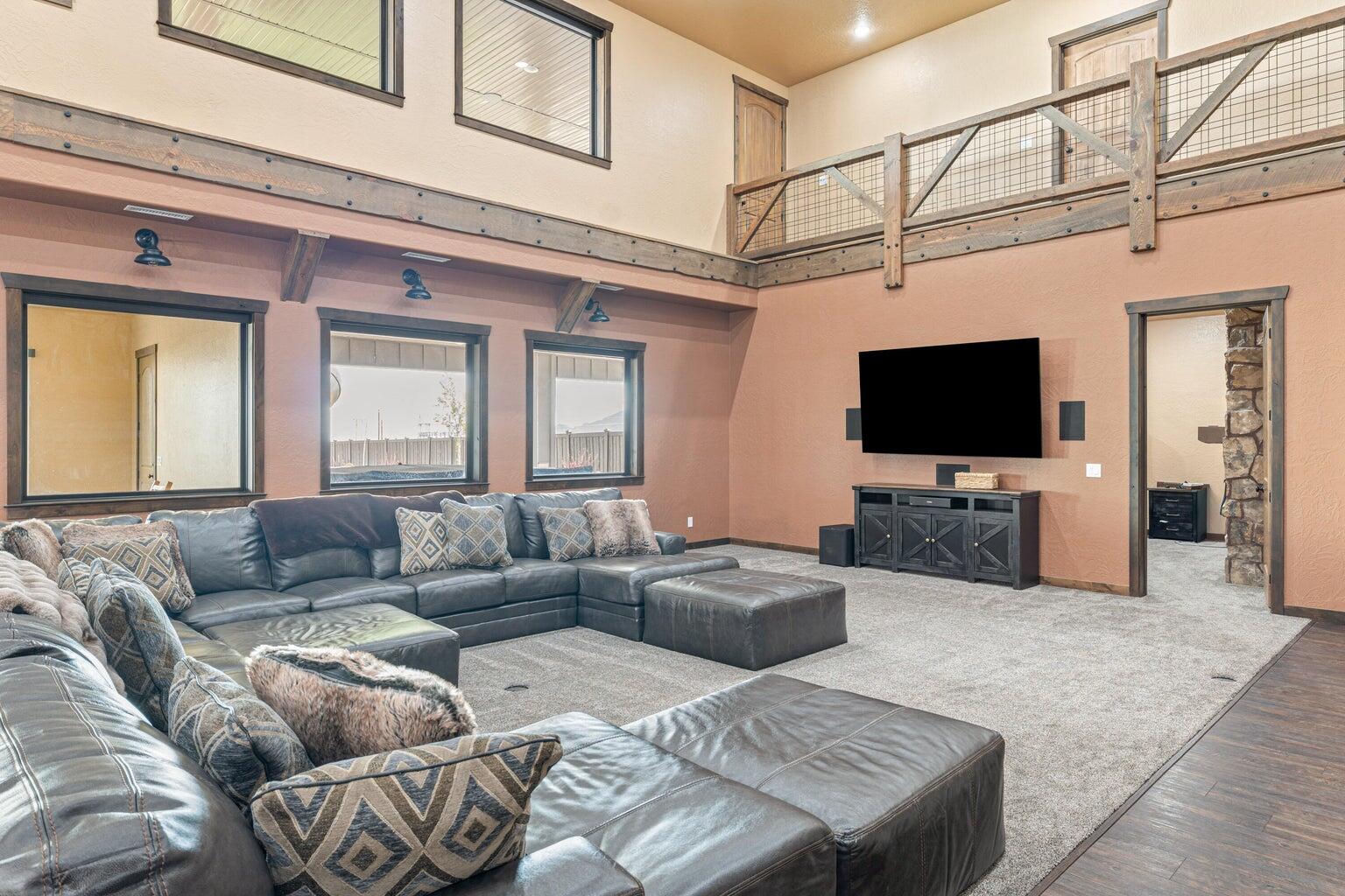 169 E 100 N, Newcastle, photo 9 of 108