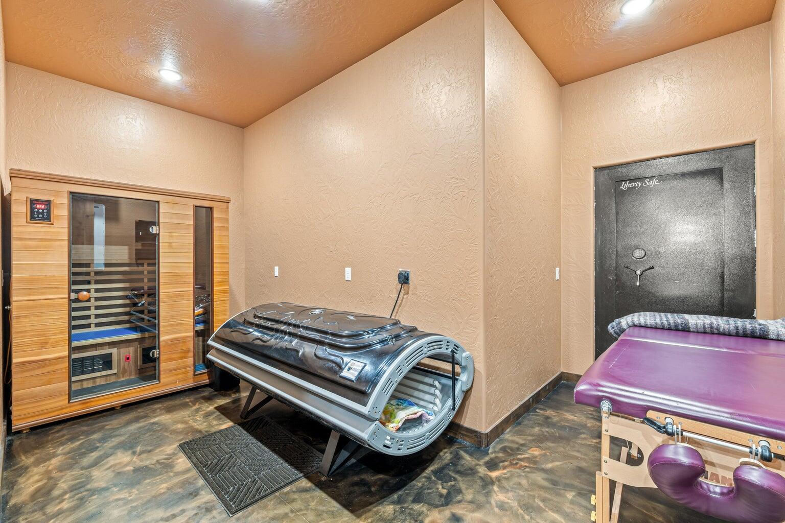169 E 100 N, Newcastle, photo 35 of 108