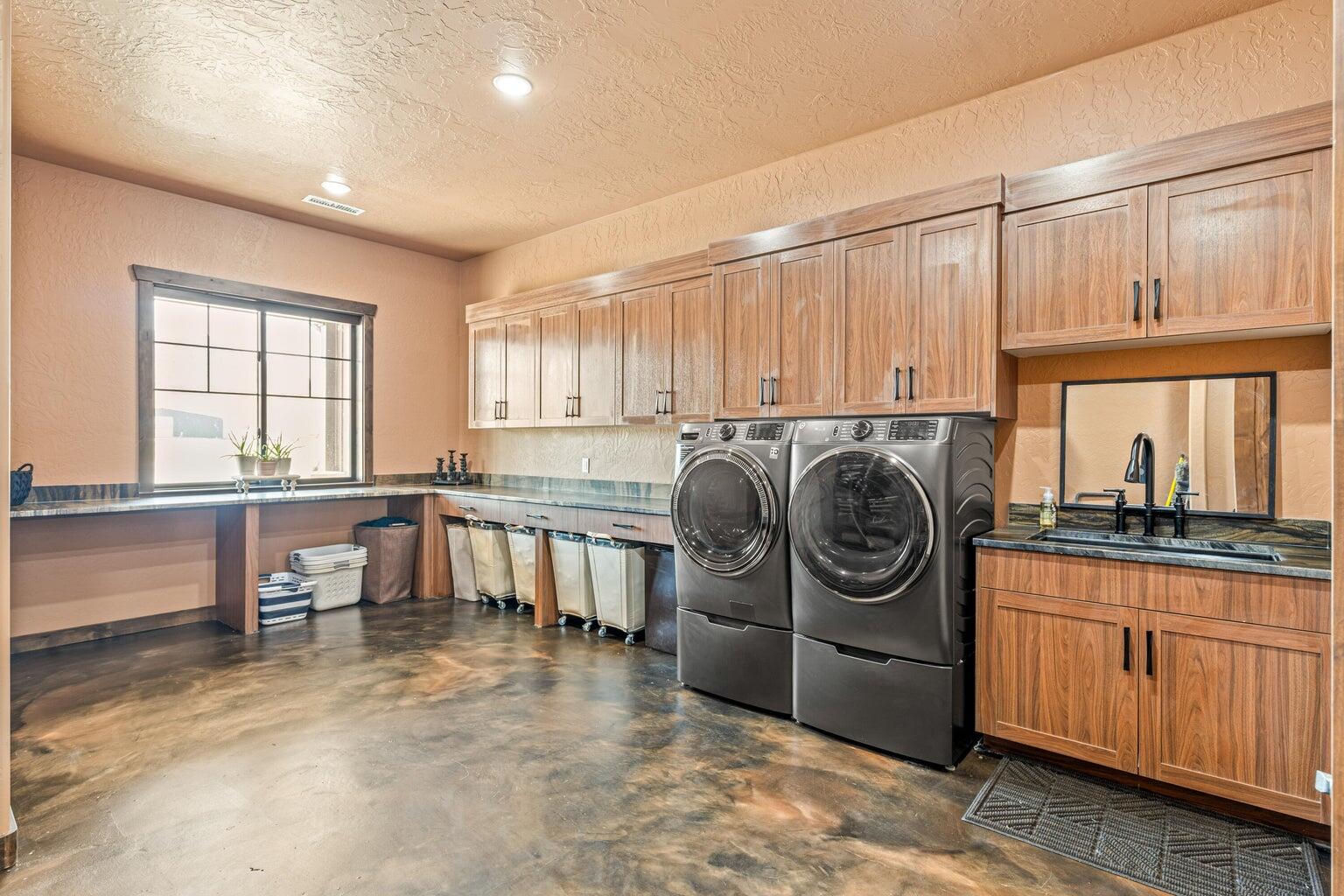 169 E 100 N, Newcastle, photo 36 of 108
