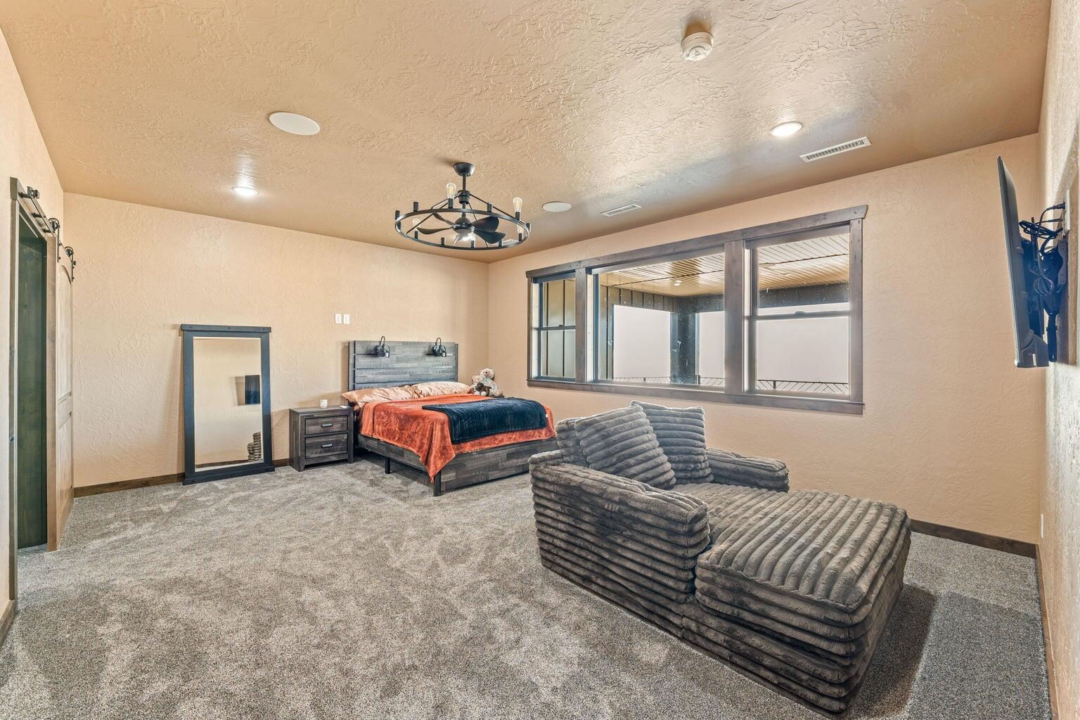 169 E 100 N, Newcastle, photo 39 of 108