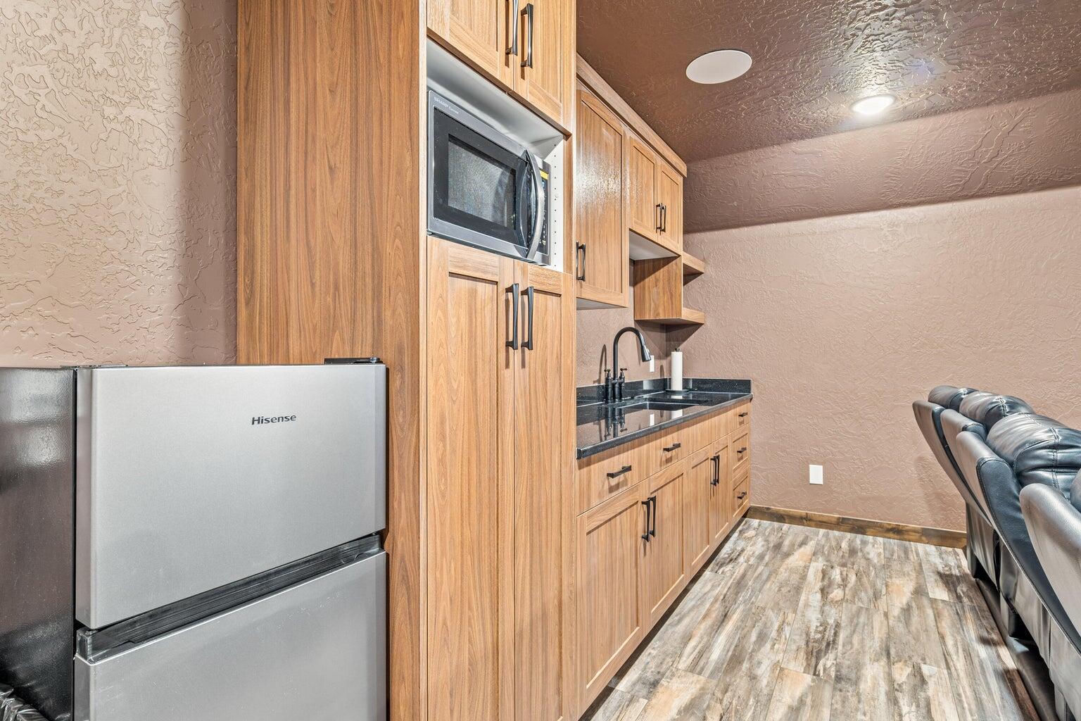 169 E 100 N, Newcastle, photo 49 of 108
