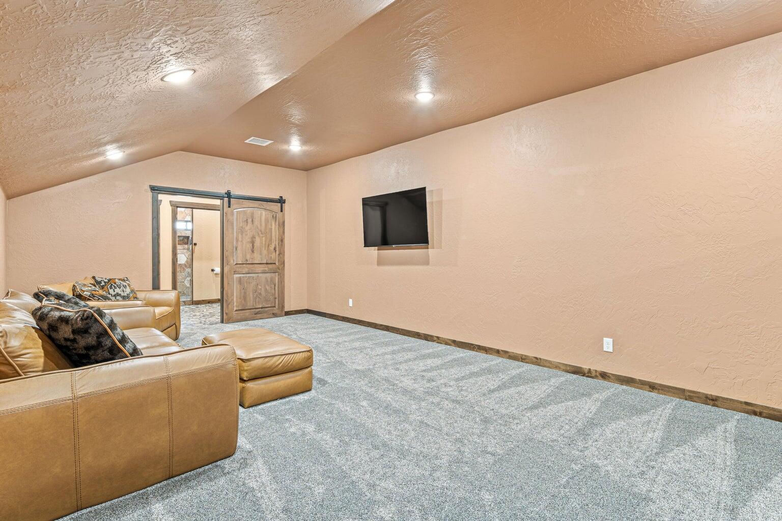 169 E 100 N, Newcastle, photo 56 of 108