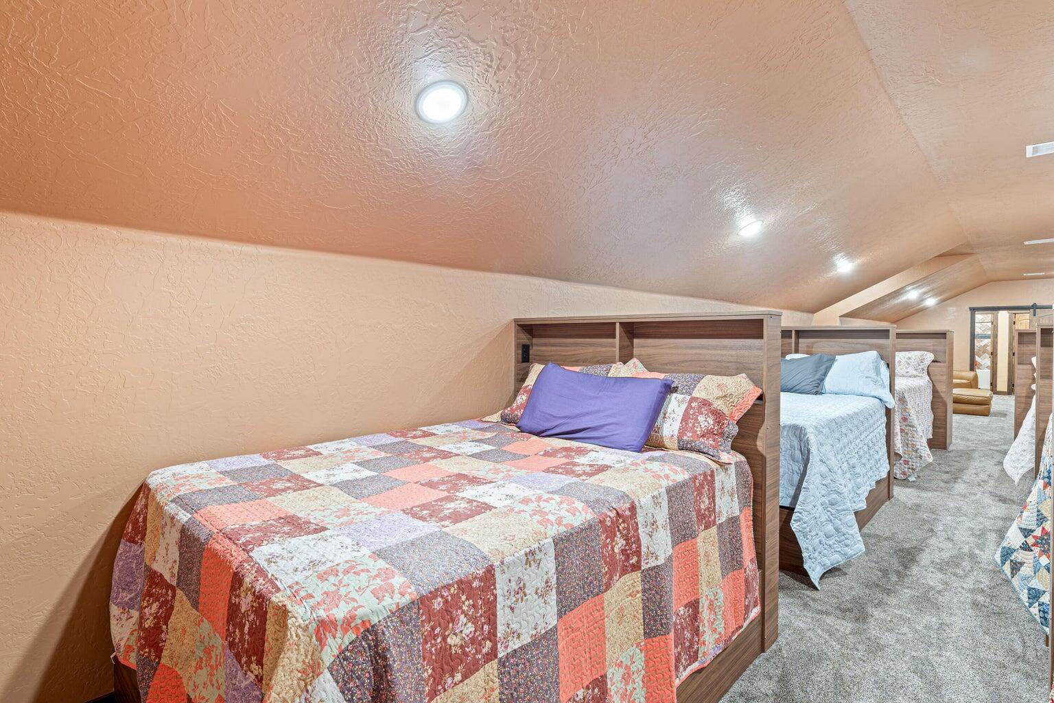 169 E 100 N, Newcastle, photo 64 of 108