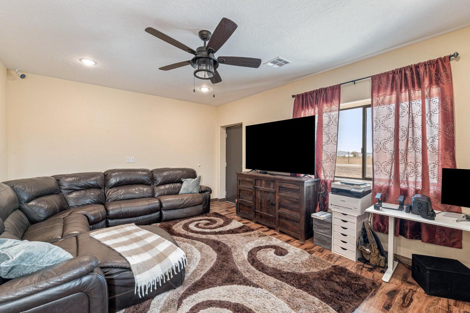 169 E 100 N, Newcastle, photo 95 of 108