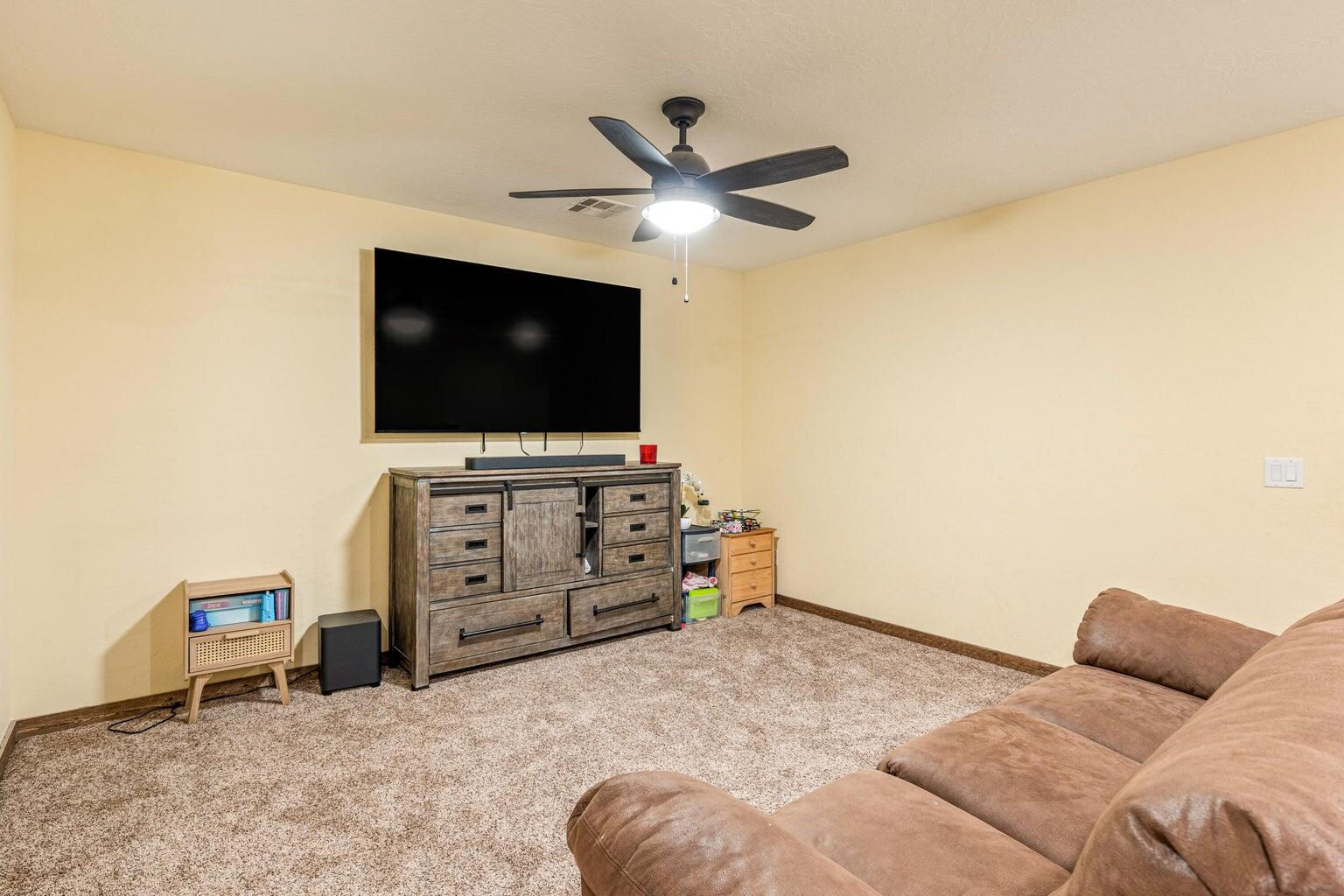 169 E 100 N, Newcastle, photo 99 of 108