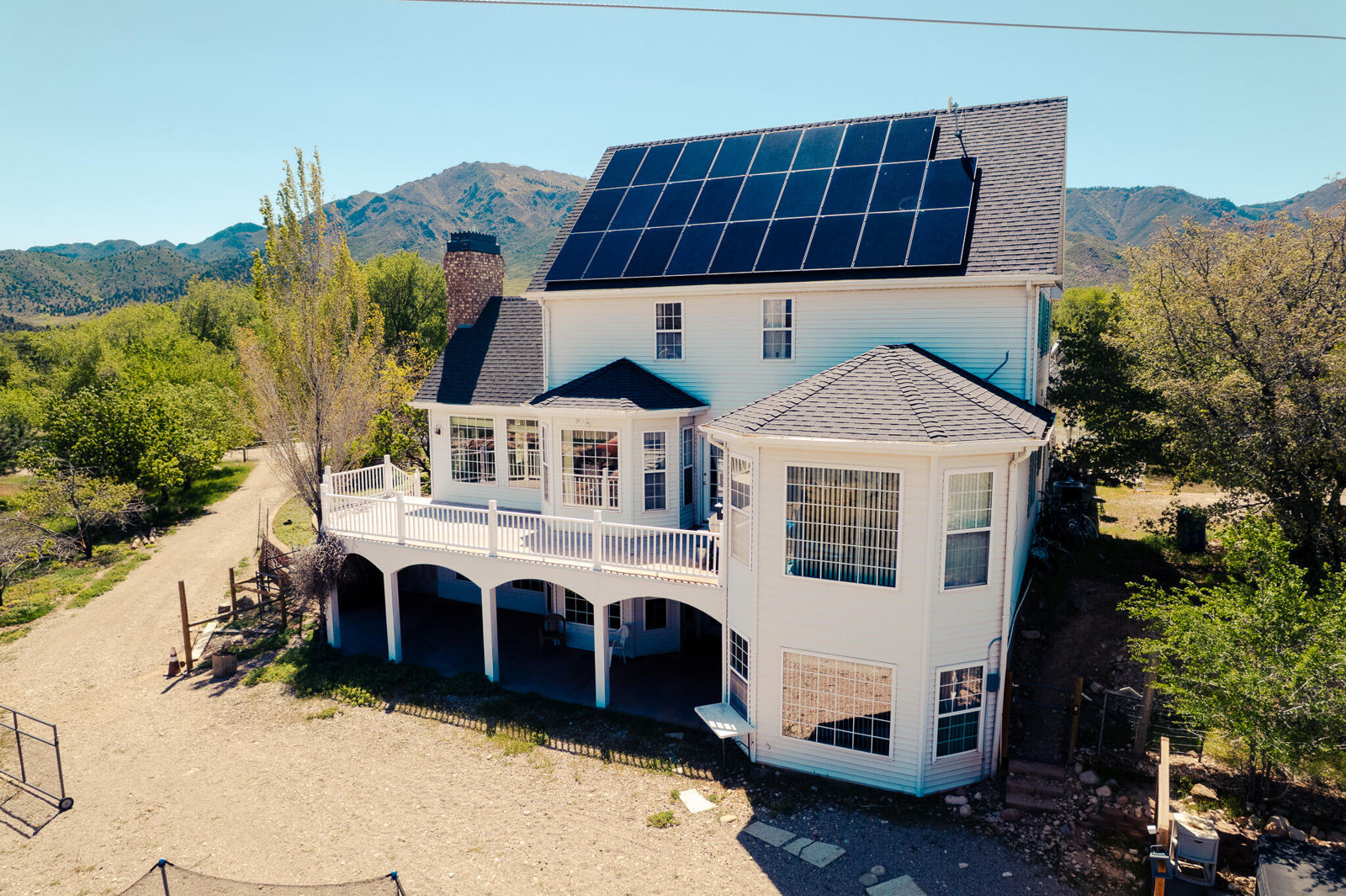 123 S Rachel LN, New Harmony, photo 6 of 51