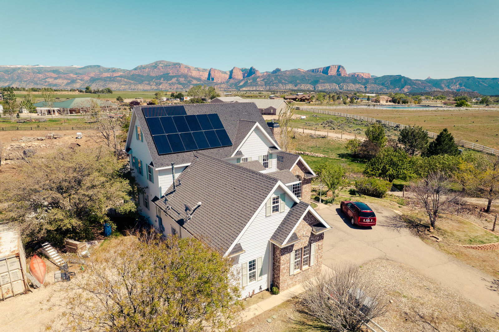 123 S Rachel LN, New Harmony, photo 8 of 51