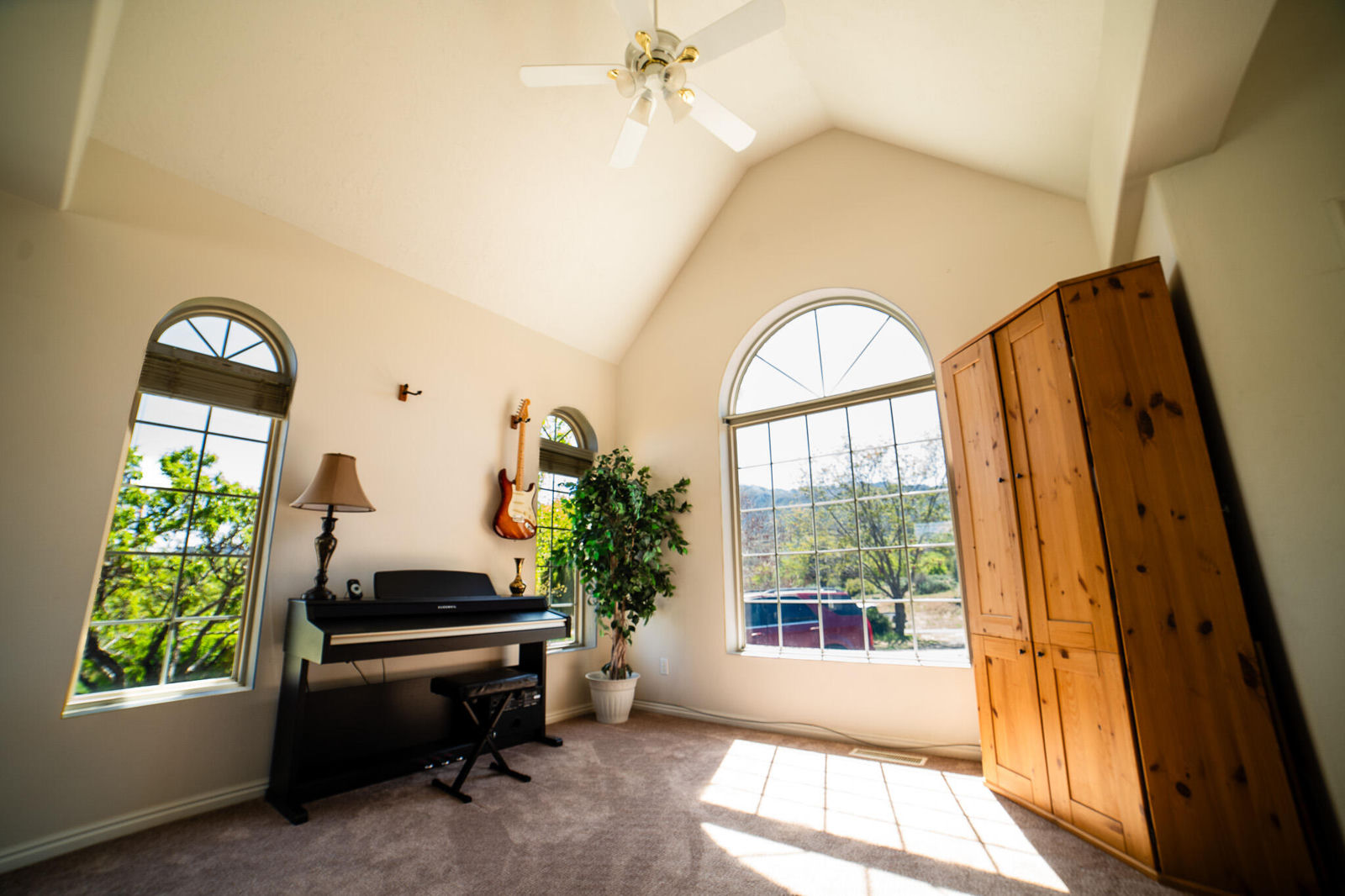 123 S Rachel LN, New Harmony, photo 11 of 51