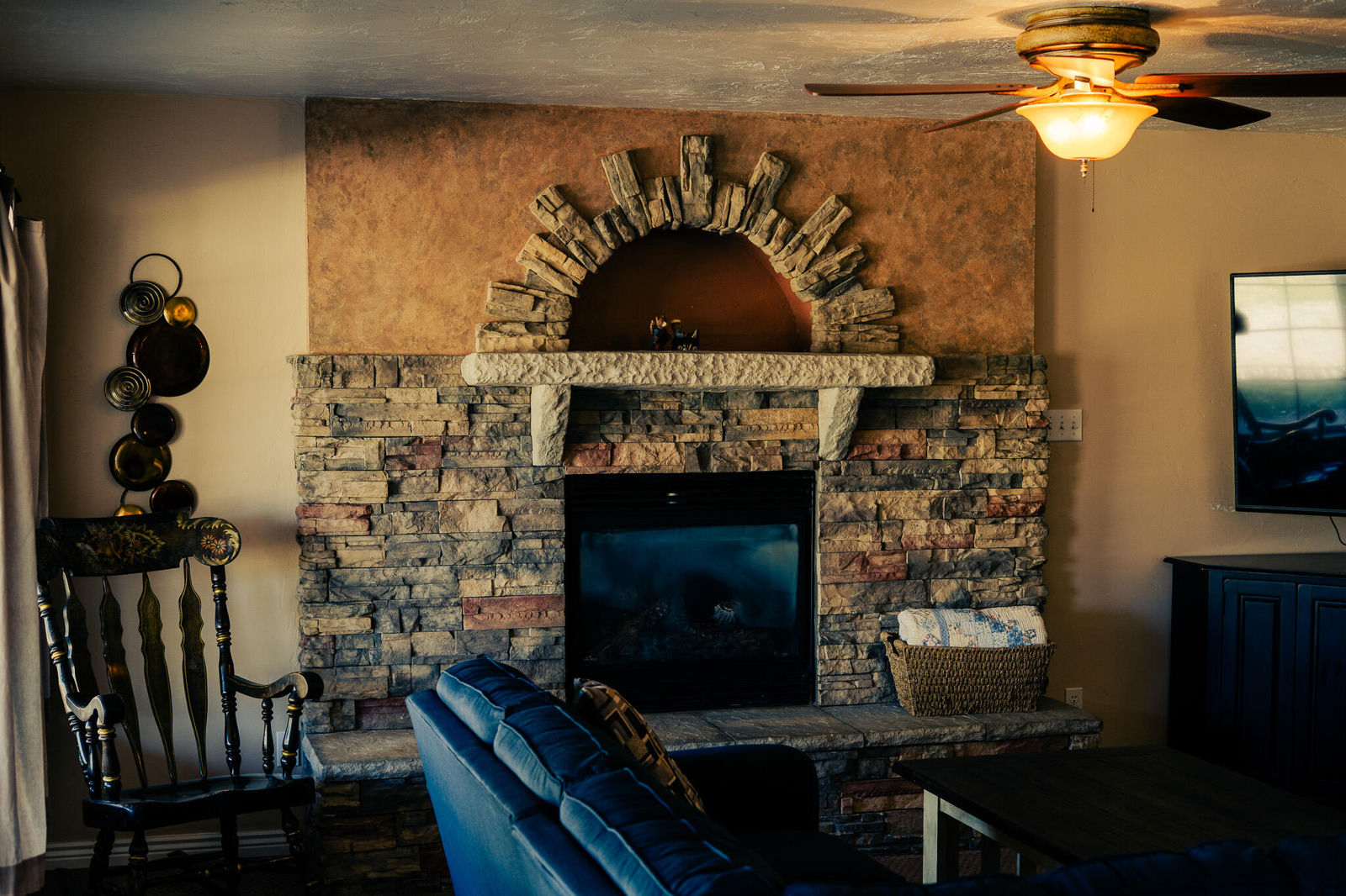 123 S Rachel LN, New Harmony, photo 28 of 51