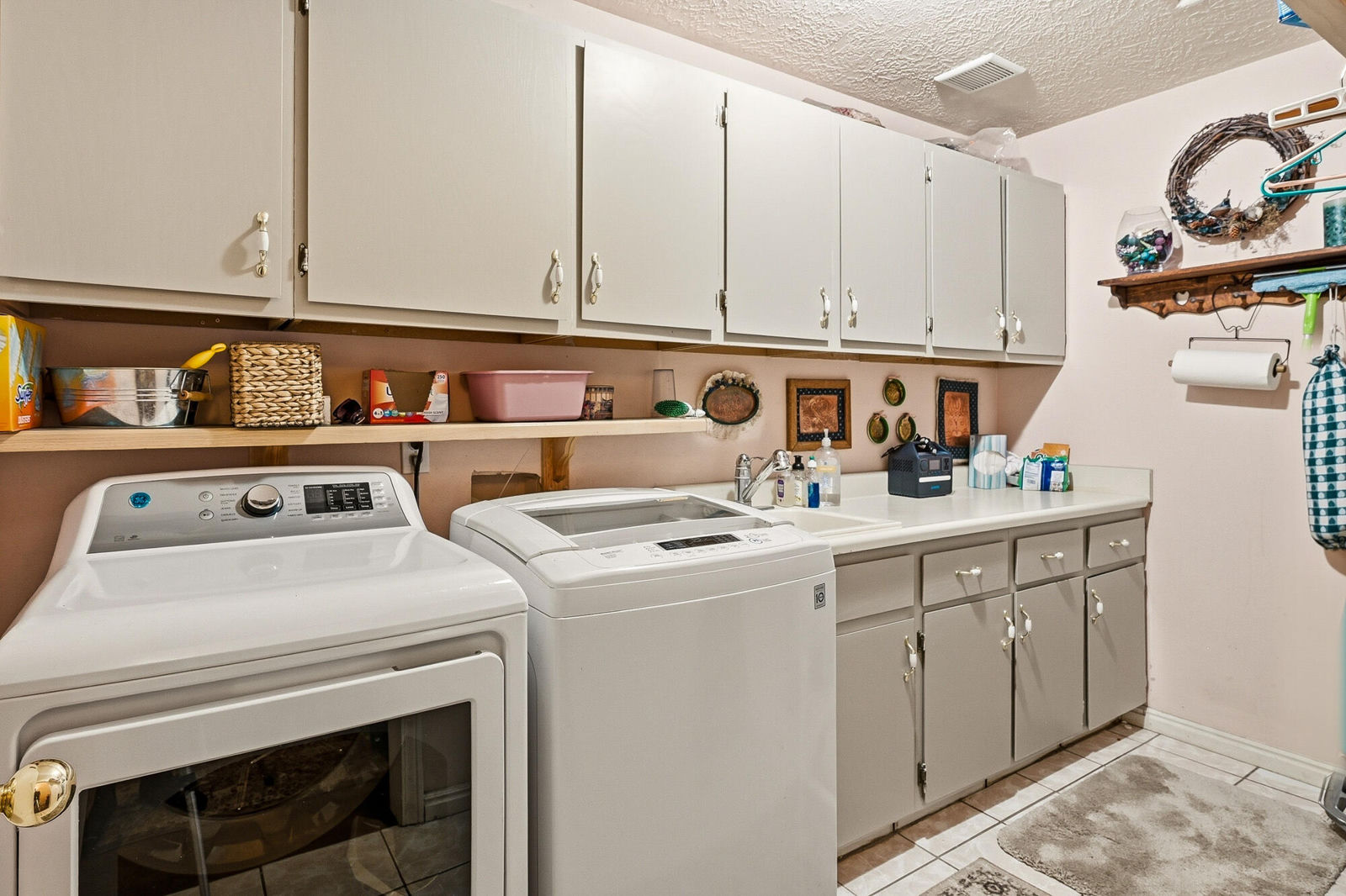 846 S 860 W, Cedar City, photo 29 of 69